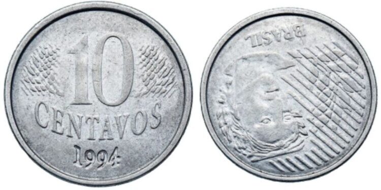 Moeda de 10 centavos de 1994 com erro de reverso invertido, considerada rara por colecionadores.