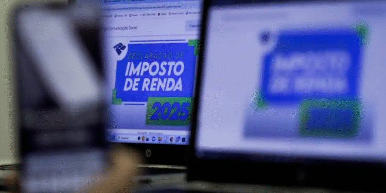 Passo a passo para corrigir pendências na restituição do Imposto de Renda 2025