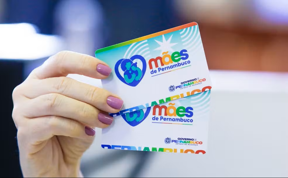 Pagamento de R$ 300 pelo Caixa Tem Imagem do cartão Mães de Pernambuco, simbolizando o pagamento de R$ 300 para beneficiários do Caixa Tem.