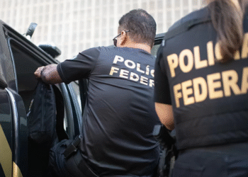 Policiais Federais em ação, representando o concurso da Polícia Federal 2025
