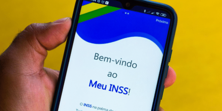 Prova de vida do INSS com 3 milhões de beneficiários convocados em setembro