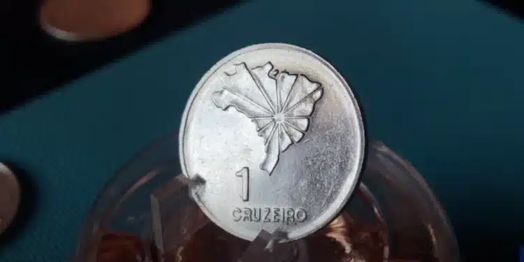 Moeda de 1 Cruzeiro de 1972, com imagem do mapa da América do Sul, pode valer até R$ 700.