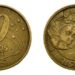Moeda brasileira de 10 centavos, ano 2001, com reverso invertido ou horizontal, um erro de cunhagem que a torna rara e valiosa para colecionadores, podendo alcançar o valor de R$ 150.