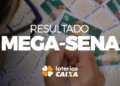 Pessoa preenchendo volante da Mega-Sena com destaque para o texto 'Resultado Mega-Sena' das Loterias Caixa