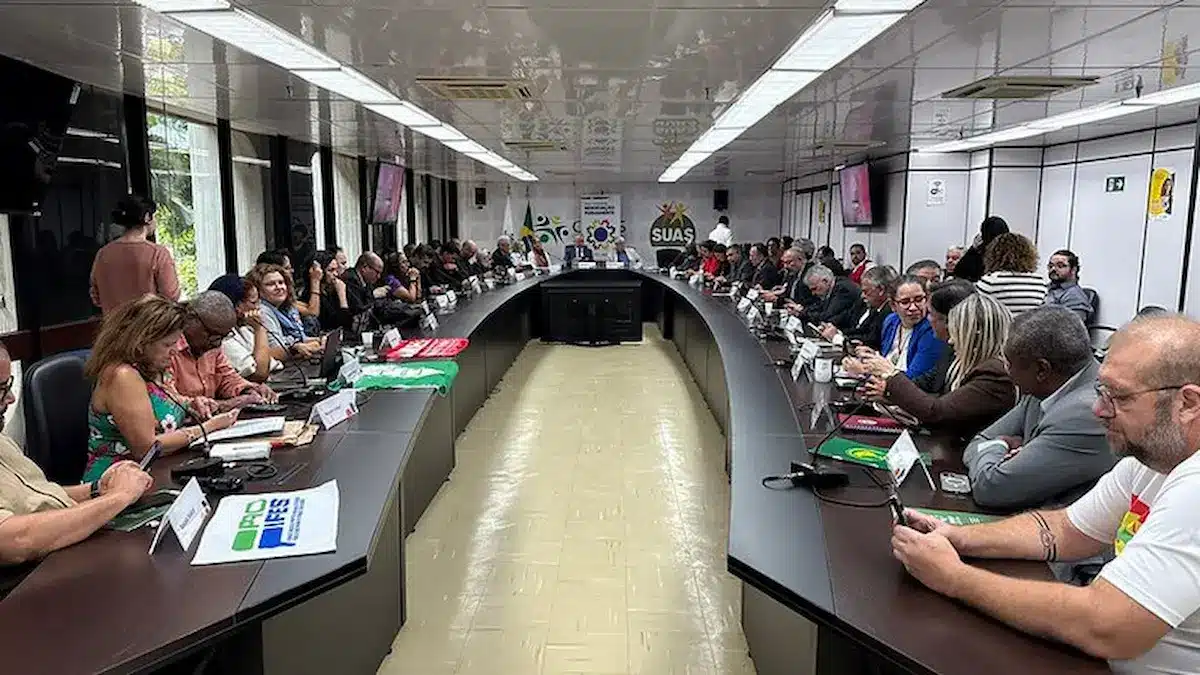 12ª Reunião da Mesa Nacional de Negociação Permanente Reunião da Mesa Nacional de Negociação Permanente com representantes do governo federal e servidores públicos.