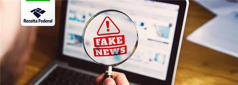 Imagem ilustrativa sobre Fake News, com uma lupa mostrando o alerta de Fake News, destacando um alerta sobre desinformação relacionada ao Pix.