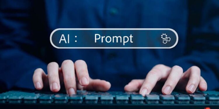 Pessoa digitando em teclado com destaque para campo de prompt de IA.