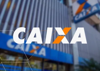 Fachada de agência da Caixa Econômica Federal com logotipo em destaque.