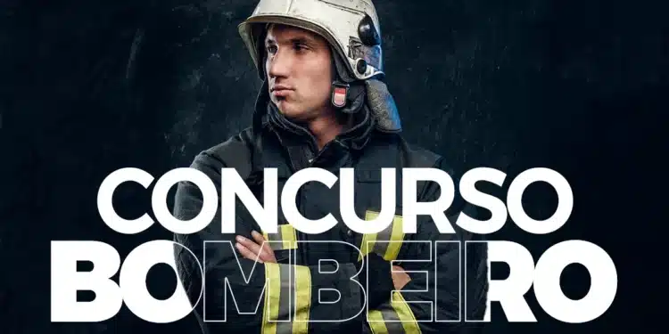 Bombeiro com capacete e uniforme, representando a prorrogação das inscrições do Concurso Bombeiros-DF com salários de até R$ 15.287,06.
