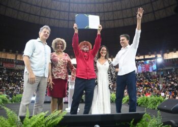 Evento do MEC sobre cursinhos populares CPOP mostrando como programa ajuda estudantes a entrarem na universidade
