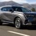 SUV GAC Motor em movimento na estrada, concorrente ao Carro do Ano 2026