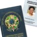 Carteira Nacional Docente do Brasil com símbolos da República Federativa do Brasil.