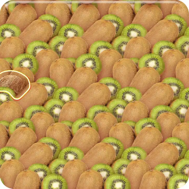 Ilusão de ótica com diversos kiwis inteiros e cortados ao meio exibindo polpa verde com sementes pretas