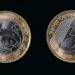 Moeda brasileira de 1 real com data de 2025 e detalhes em dourado e prateado