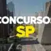 Vista aérea da Avenida Paulista com destaque para texto branco e amarelo “Concursos SP” em letras grandes.