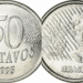 Moeda de 50 Centavos de 1995 (Primeira Família do Real). Imagem demonstra a moeda que, com o erro de cunhagem "reverso horizontal", pode valer até R$ 200 para colecionadores.