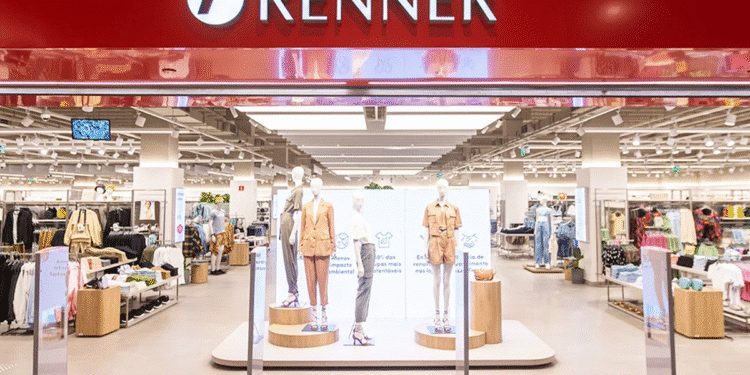 Fachada da Lojas Renner com vagas de emprego abertas em diversas áreas de atuação.