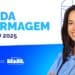 Enfermeira sorridente ao lado do anúncio oficial do piso da enfermagem outubro 2025 do Ministério da Saúde