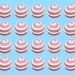 Desafio visual com fileiras de doces rosa e branco para encontrar o doce diferente.