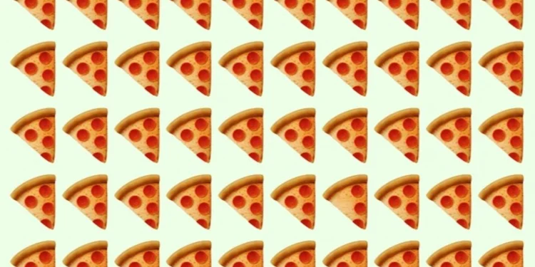 Imagem com várias fatias de pizza, uma delas diferente, desafiando o usuário a encontrar a fatia distinta em 8 segundos.