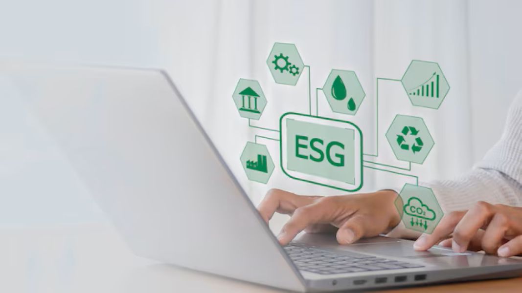 Gestão e sustentabilidade. Representação gráfica de conceitos ESG em uma tela, destacando a união entre sustentabilidade e resultados financeiros.