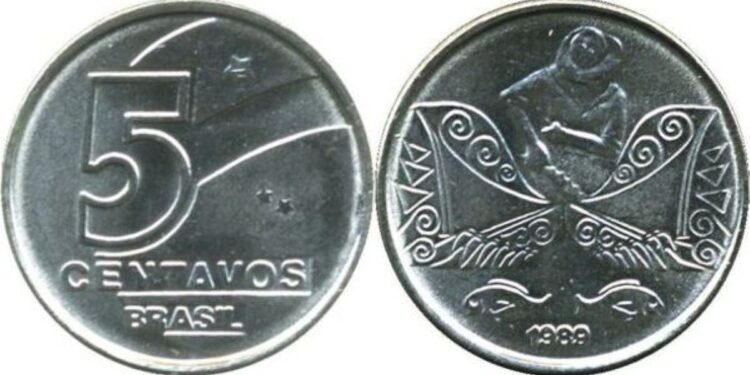 Frente e verso da moeda de 5 centavos de 1989 em aço inox, mostrando o valor de face e a figura do pescador puxando a rede.