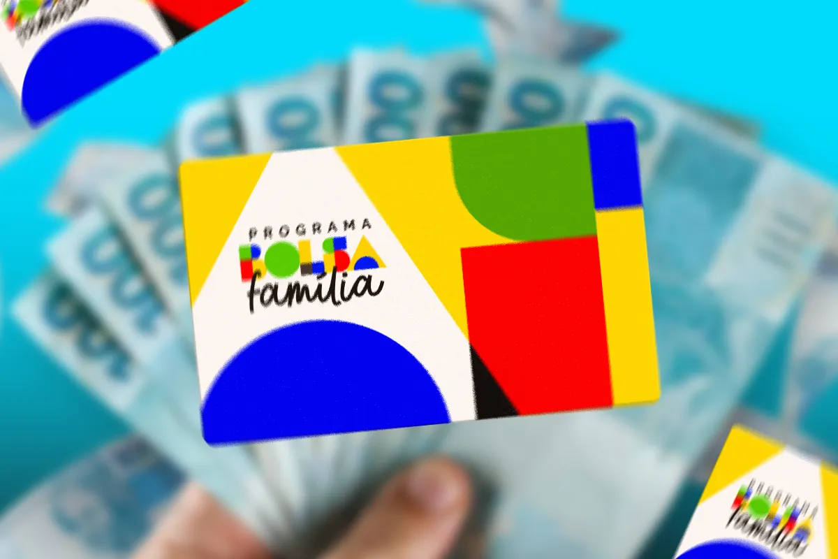 Cartão do Bolsa Família e cédulas de dinheiro, representando o pagamento de R$ 1.000 para beneficiários do programa.