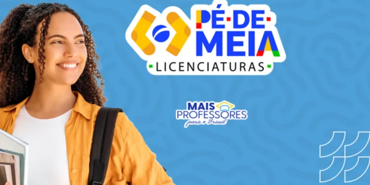 Uma jovem sorridente com livros e a marca Mais Professores, destacando o Pé-de-Meia Licenciaturas 2026,