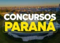 Vista aérea do Jardim Botânico de Curitiba com texto sobre concursos no Paraná em destaque