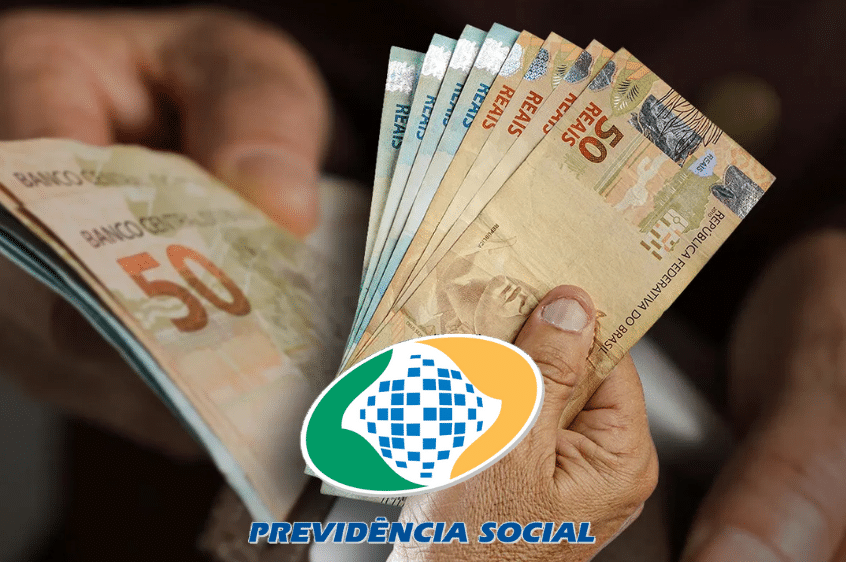 Notas de reais representando o valor pago pelo INSS após o reajuste de 2025, com o teto do benefício de R$ 8.157,41