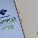 Tela de celular exibindo logo Receita Federal, Simples Nacional e Microempreendedor Individual MEI