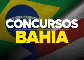 Bandeiras do Brasil e da Bahia sobrepostas com texto “Concursos Bahia” em destaque