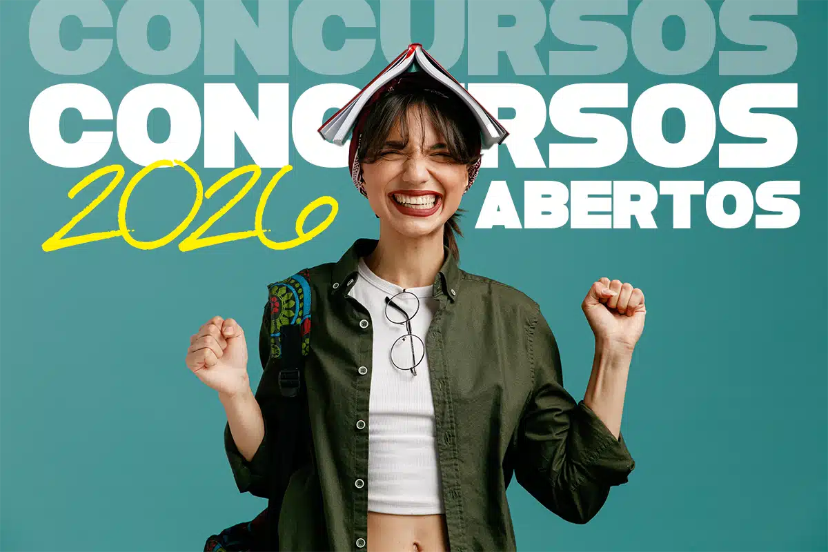 Estudante comemorando oportunidade de participar de concursos abertos em 2026 com inscrições até terça-feira.