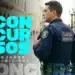 Guarda municipal de perfil segurando rádio comunicador em rua urbana com o texto Concursos Guarda Municipal em azul representando o edital da GCM de Jarinu SP com salário de R$ 4 mil