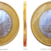 Três visualizações de uma moeda de 1 real de 2002 comemorativa do centenário de Juscelino Kubitschek: o anverso com a face de JK, o bordo serrilhado e o reverso com o valor de face.