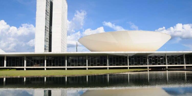 Fachada do Congresso Nacional em Brasília — concurso da Câmara dos Deputados com prazo de recursos até 12/03.