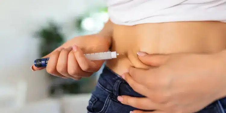 O que há de tão urgente no posicionamento de entidades como a Anvisa, CFM, CFO e CFF, e como isso pode afetar quem utiliza ou pensa em utilizar esses produtos? Entenda a motivação da ação conjunta e que orientações surgiram após apreensões, investigações e alertas recentes.