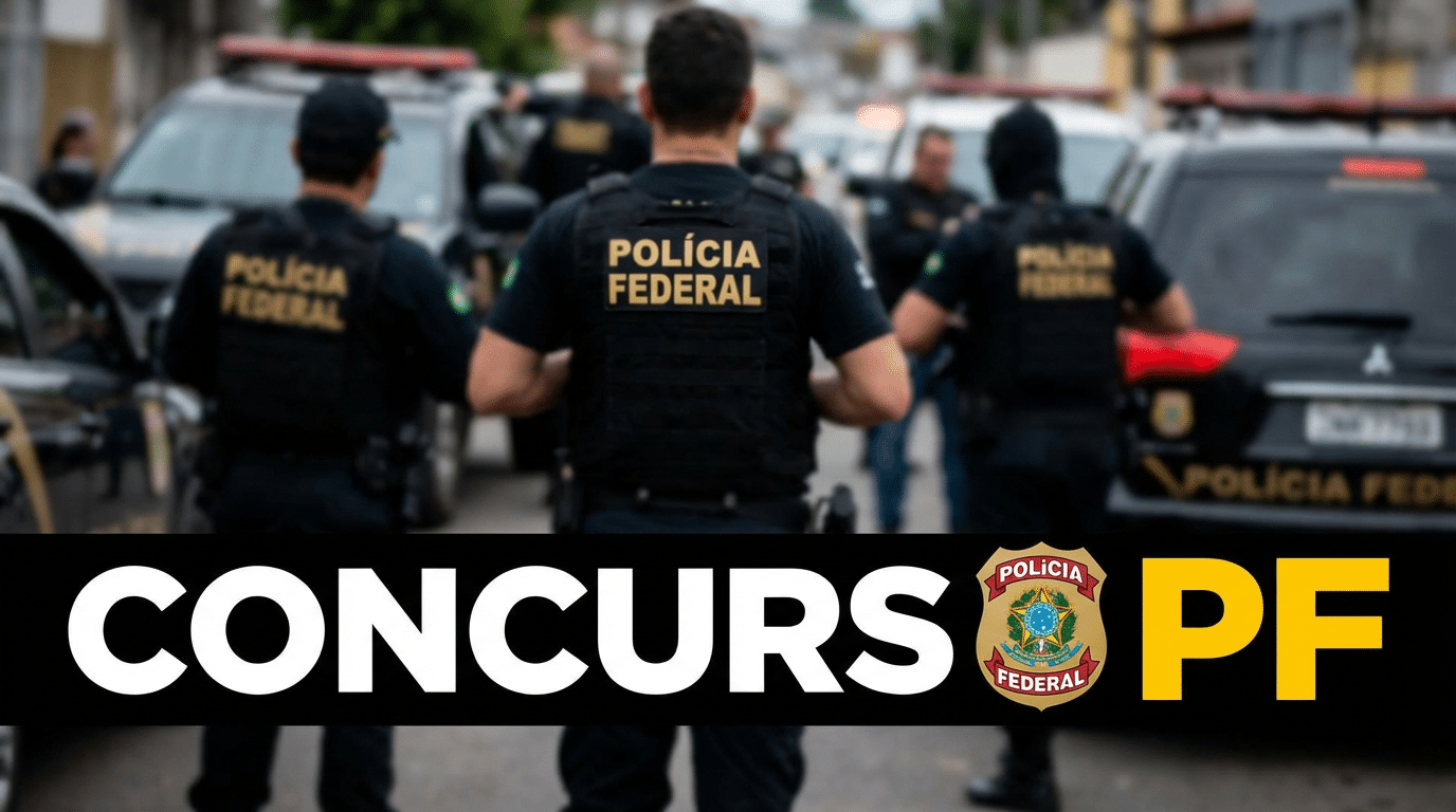 Policiais federais com coletes táticos atuando em rua, carros da Polícia Federal ao fundo, texto Concurso PF