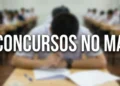 Candidatos realizando prova de concurso público em sala, representando ilustrativamente as oportunidades no Maranhão.