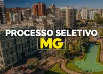 Vista aérea da cidade com prédios altos, praça e área verde, com destaque para o processo seletivo da prefeitura de MG com salários de até R$ 11,4 mil.