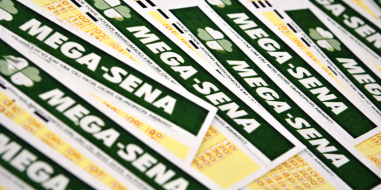 Volantes da Mega-Sena representam o concurso especial de 30 anos com prêmio estimado em R$ 150 milhões.