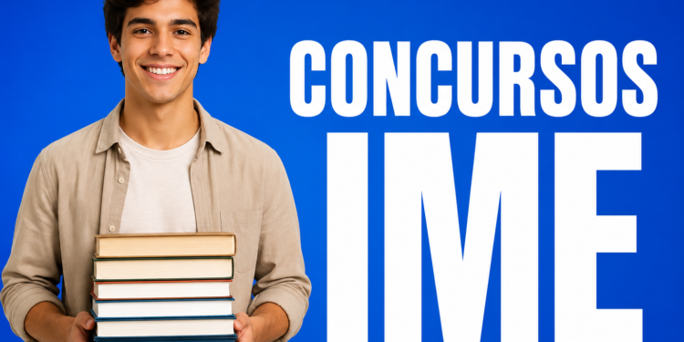 Estudante masculino com camisa bege segura pilha de 5 livros ao lado do texto Concursos IME em fundo azul
