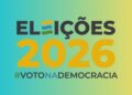 Identidade visual oficial das Eleições 2026 com a hashtag Voto na Democracia em fundo azul e amarelo degradê