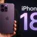 Mão segurando iPhone 18 Pro na cor roxa mostrando conjunto de três câmeras traseiras e logo da Apple