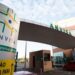 Fachada da sede da Anvisa, agência que aprovou novo medicamento para câncer de mama avançado