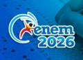 Candidato preenchendo gabarito do Enem em prova impressa.