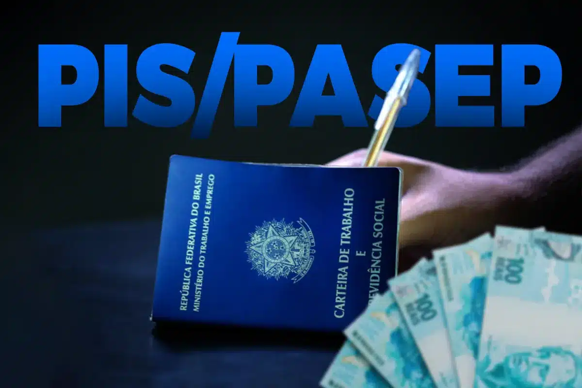 pagamento fundo pis pasep Carteira de trabalho e cédulas representam o ressarcimento do PIS/Pasep liberado nesta quinta-feira