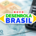 Logo “Novo Desenrola Brasil” sobre notas de reais e calculadora ao lado.