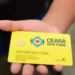 Cartão Ceará Sem Fome utilizado por beneficiários do programa de auxílio alimentar.