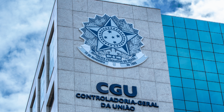 Fachada da Controladoria-Geral da União (CGU), órgão federal relacionado ao concurso público com expectativa de novas vagas.